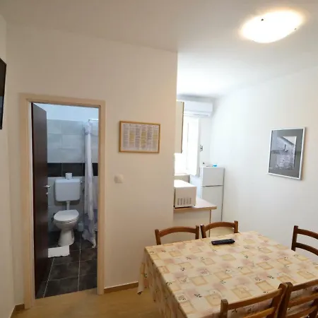 Appartement Budrak.1 *